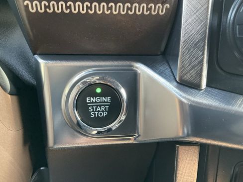 Used 2022 Ford F150 King Ranch w/ Equipment Group 601A High image 5