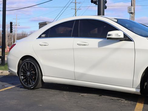 Used 2014 Mercedes-Benz CLA 250 4MATIC image 4