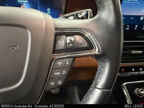Used 2023 Lincoln Navigator Reserve AWD/4WD image 21