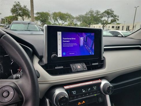 Used 2025 Toyota RAV4 XLE Premium image 20