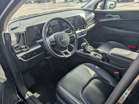 Used 2023 Kia Sportage EX image 12