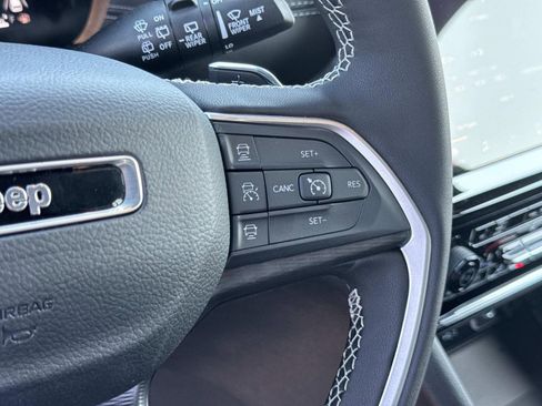 New 2026 Jeep Grand Cherokee Laredo X AWD/4WD image 29