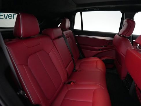 Used 2024 Jeep Wagoneer Launch Edition AWD/4WD image 5