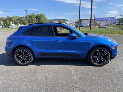 Used 2020 Porsche Macan image 4