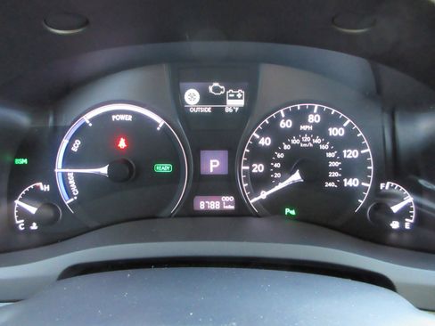 Used 2014 Lexus RX 450h AWD image 35