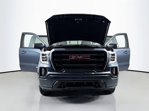 Used 2020 GMC Sierra 1500 Elevation w/ Elevation Value Package image 19