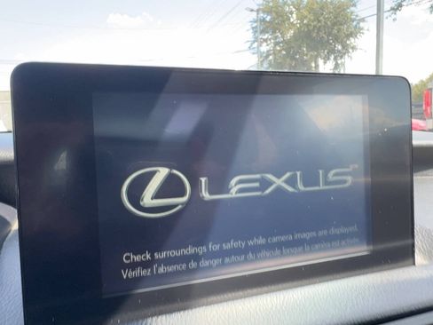 Used 2023 Lexus IS 350 F Sport RWD image 21