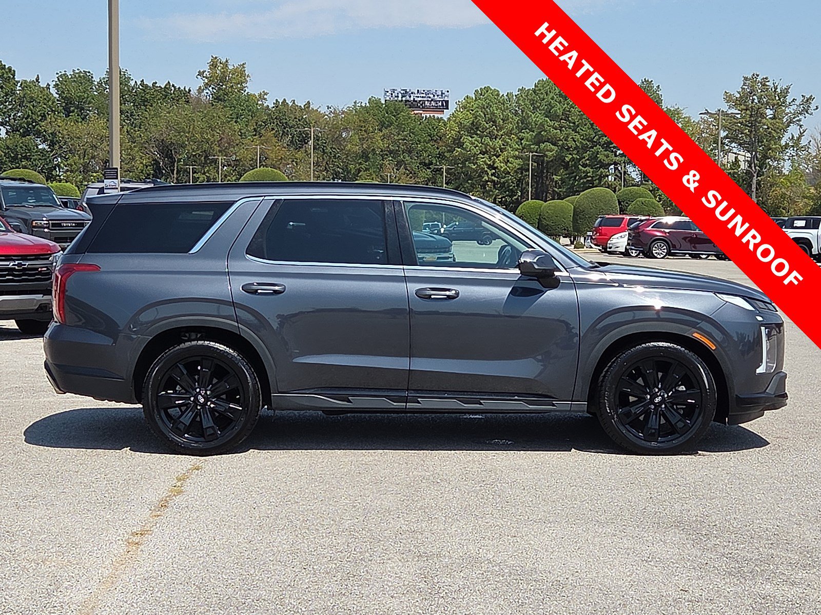 Used 2024 Hyundai Palisade XRT FWD image 6