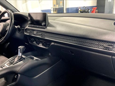 Used 2023 Honda HR-V Sport image 14
