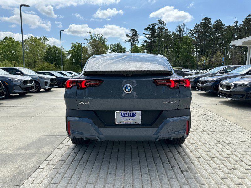 New 2026 BMW X2 xDrive28i w/ Convenience Package AWD/4WD image 5
