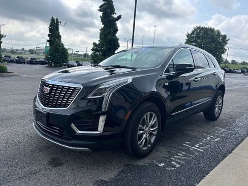 Used 2023 Cadillac XT5 Premium Luxury w/ Technology Package AWD/4WD image 16