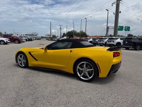Used 2014 Chevrolet Corvette Stingray Convertible w/ 3LT Preferred Equipment Group RWD image 8