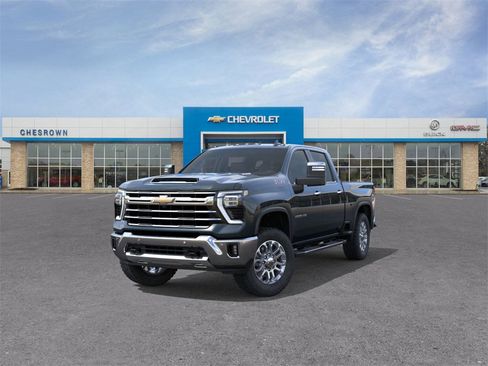 New 2026 Chevrolet Silverado 2500 LTZ image 8