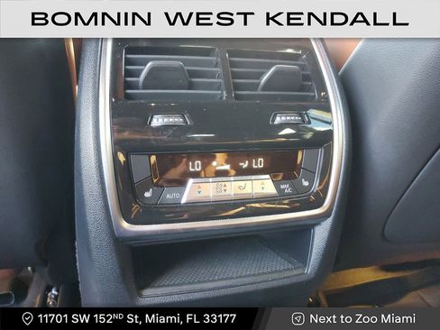 Used 2023 BMW X6 M50i w/ Executive Package image 18