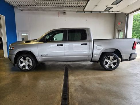 Used 2025 RAM 1500 Tradesman AWD/4WD image 2