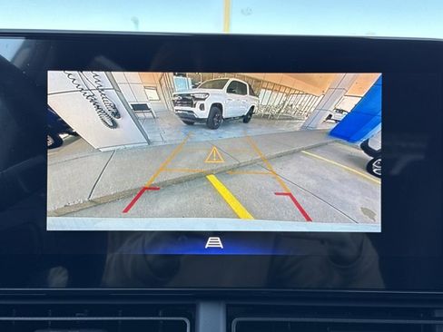 New 2026 Chevrolet Trax RS w/ Sunroof Package image 8