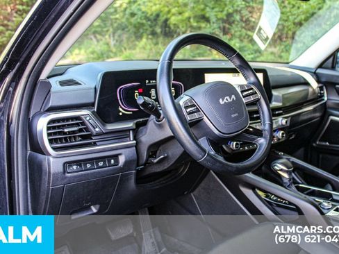 Used 2025 Kia Telluride S FWD image 22