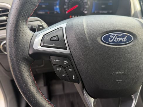 Used 2024 Ford Edge ST w/ Equipment Group 401A AWD/4WD image 31