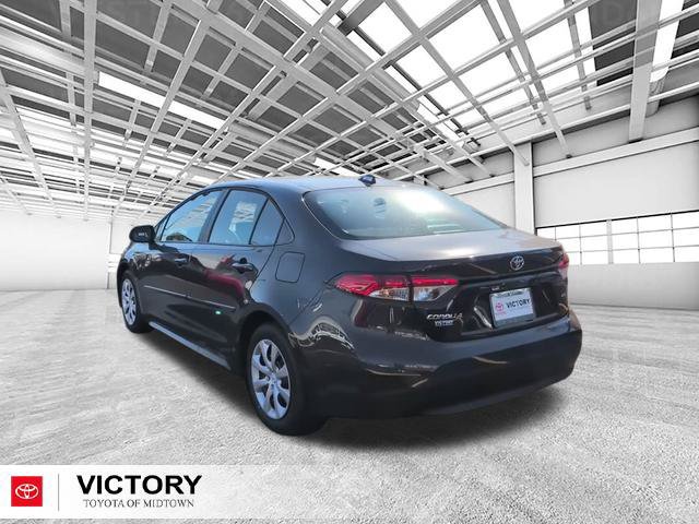 Used 2027 Toyota Corolla LE FWD image 5