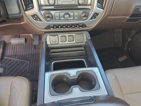 Used 2018 GMC Sierra 1500 SLT AWD/4WD image 23