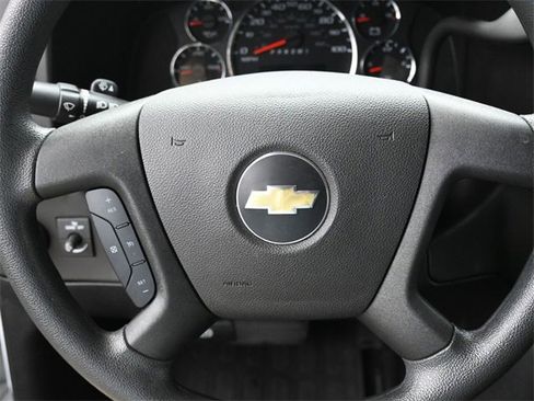 Used 2024 Chevrolet Express 3500 LT w/ LT Preferred Equipment Group image 22