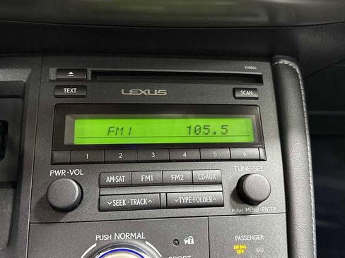 Used 2015 Lexus CT 200h image 18