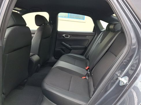 Used 2024 Honda Civic Sport image 9