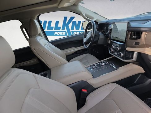 Used 2024 Ford Expedition Max Limited image 15