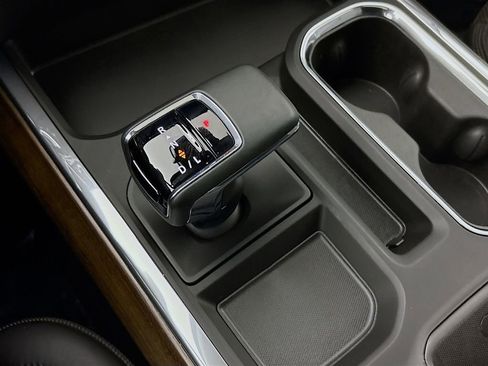 Certified 2025 Chevrolet Silverado 1500 High Country w/ Midnight Edition image 22