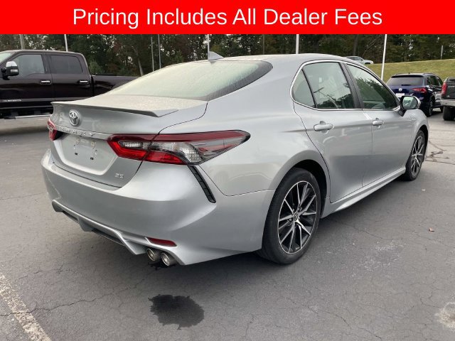 Used 2024 Toyota Camry SE w/ Convenience Package FWD image 8