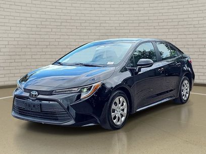 Used 2025 Toyota Corolla LE
