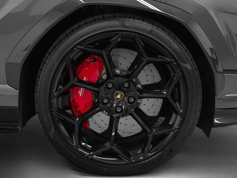 Used 2023 Lamborghini Urus Performante AWD/4WD image 13