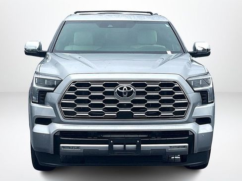 Used 2024 Toyota Sequoia Capstone image 2