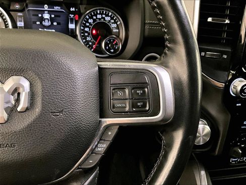 Used 2022 RAM 2500 Laramie w/ Night Edition image 18