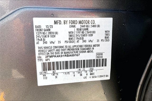 Used 2024 Ford Edge Titanium AWD/4WD image 19