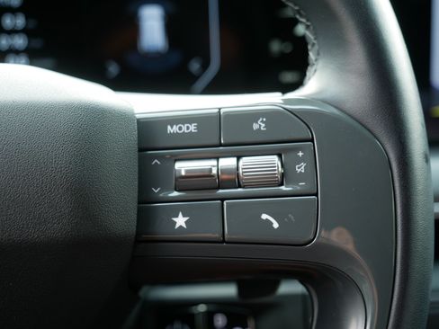 Certified 2024 Kia EV9 Wind AWD/4WD image 29