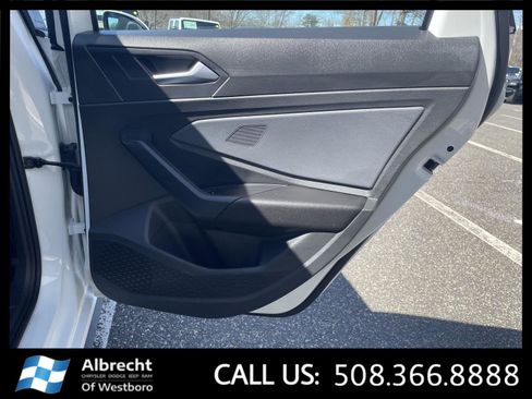 Used 2025 Volkswagen Jetta GLI Autobahn image 18