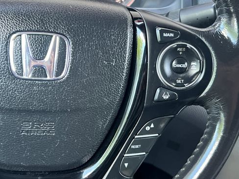 Used 2017 Honda Ridgeline RTL-E image 27