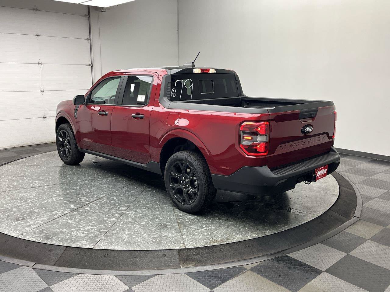New 2026 Ford Maverick XLT w/ XLT Luxury Package AWD/4WD image 2