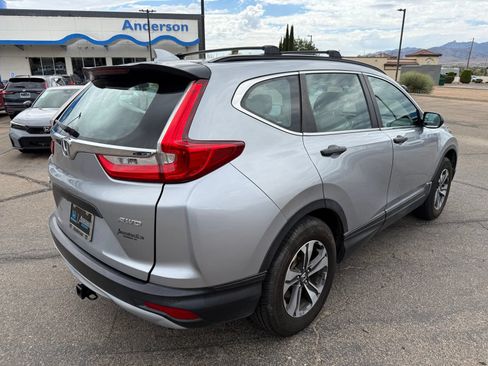 Used 2017 Honda CR-V LX image 5