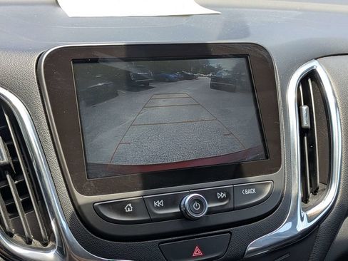 Used 2018 Chevrolet Equinox LT w/ Sun & Infotainment Package AWD/4WD image 22