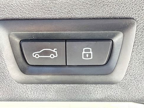 Used 2023 BMW X7 xDrive40i image 12