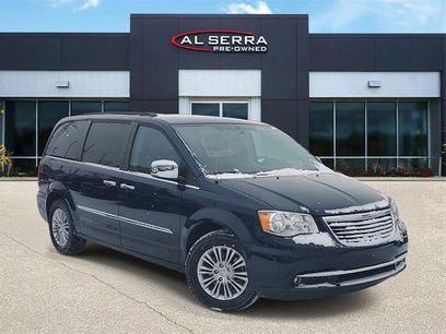 Used 2015 Chrysler Town & Country Touring-L w/ Driver Convenience Group