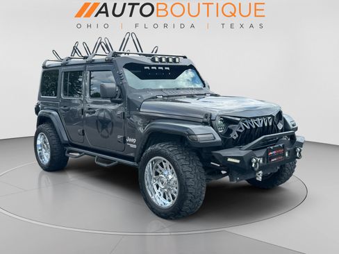 Used 2019 Jeep Wrangler Unlimited Sport S AWD/4WD image 7
