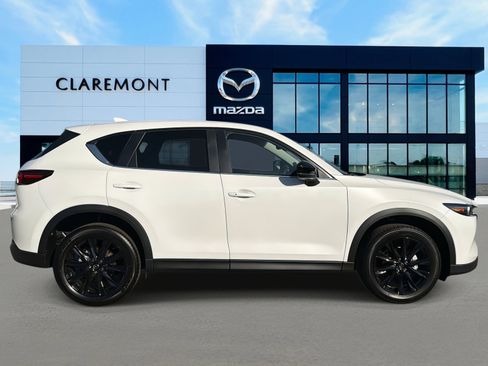 New 2025 MAZDA CX-5 Carbon Edition image 4