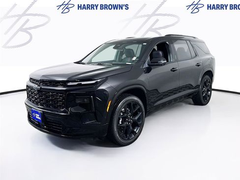 Used 2024 Chevrolet Traverse RS w/ LPO, Floor Liner Package image 1