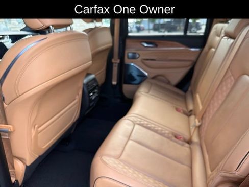 Used 2025 Jeep Grand Cherokee Summit AWD/4WD image 11