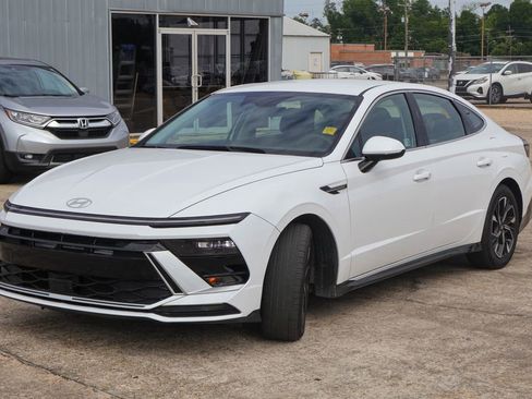 Used 2024 Hyundai Sonata SEL FWD image 25