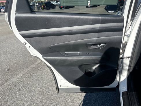 Used 2025 Hyundai Tucson SEL image 22