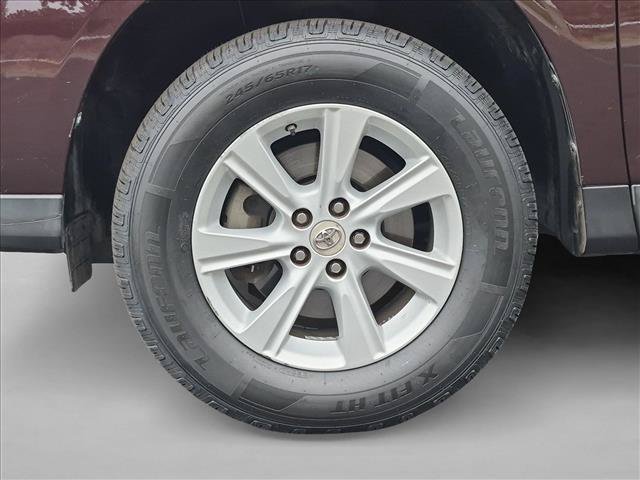 Used 2012 Toyota Highlander FWD image 23